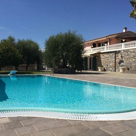 Villa Con Piscina A Imperia, Italy Exterior foto
